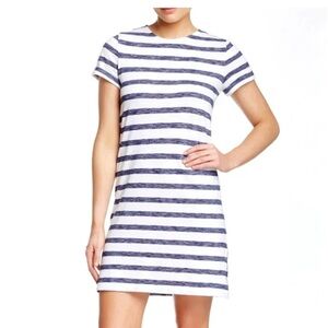 Alice + Olivia t-shirt dress